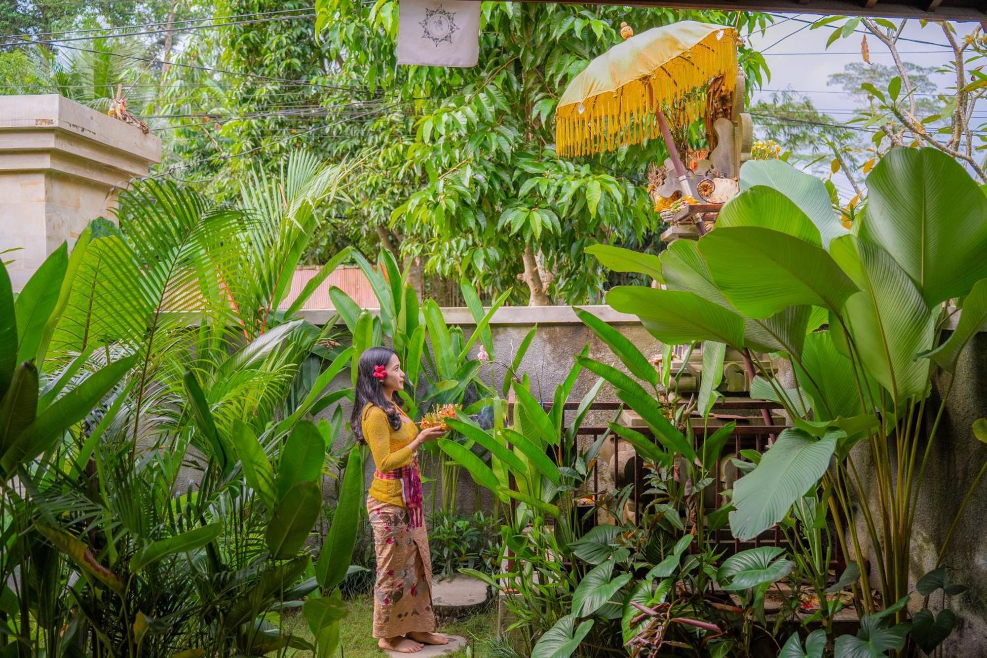 Cempaka Kembar Guest House อูบุด ภายนอก รูปภาพ