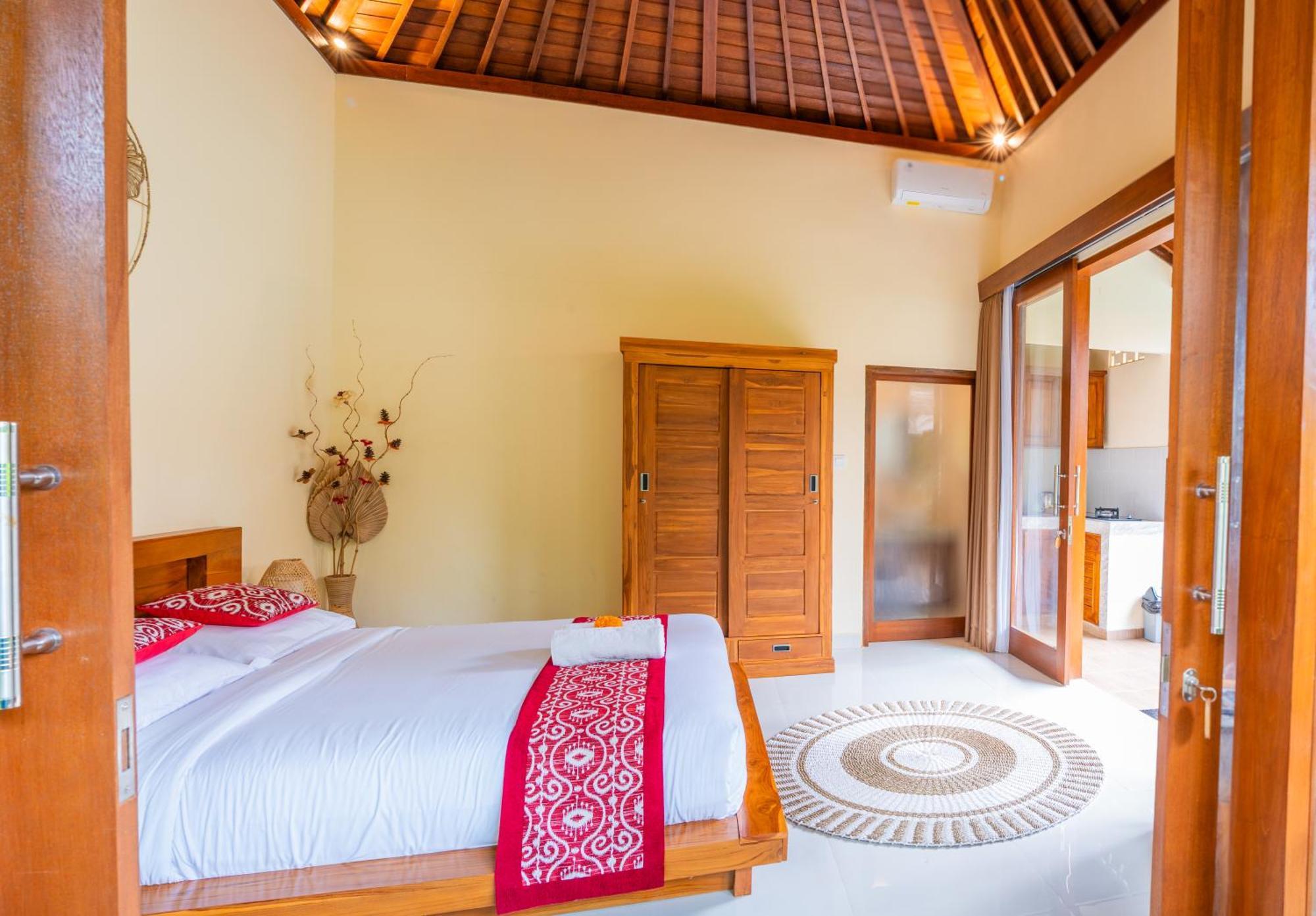 Cempaka Kembar Guest House อูบุด ภายนอก รูปภาพ